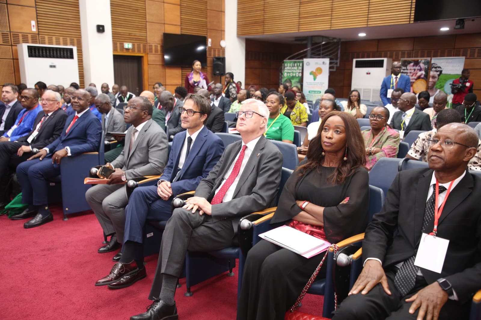 Le Centre Suisse de Recherches Scientifiques en Côte d’Ivoire célèbre 75 ans au service du développement durable en Côte d’Ivoire