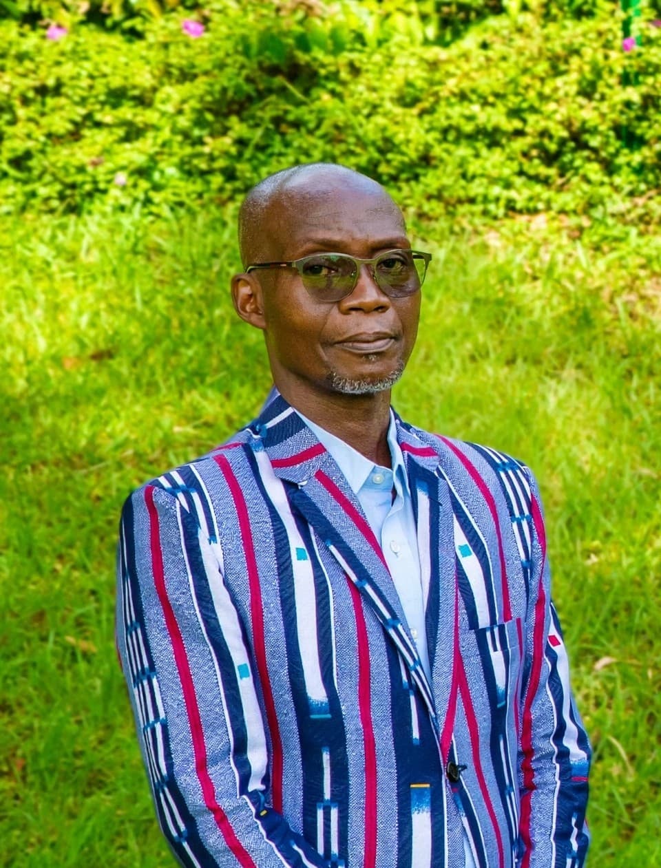Portrait de AKOUBE Jean